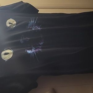 Girls black kitty hooded tshirt. Size XL 15, 17. Used